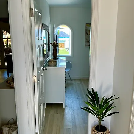 Сasa de vacaciones Dalia House, Frontbeach, Piscina,