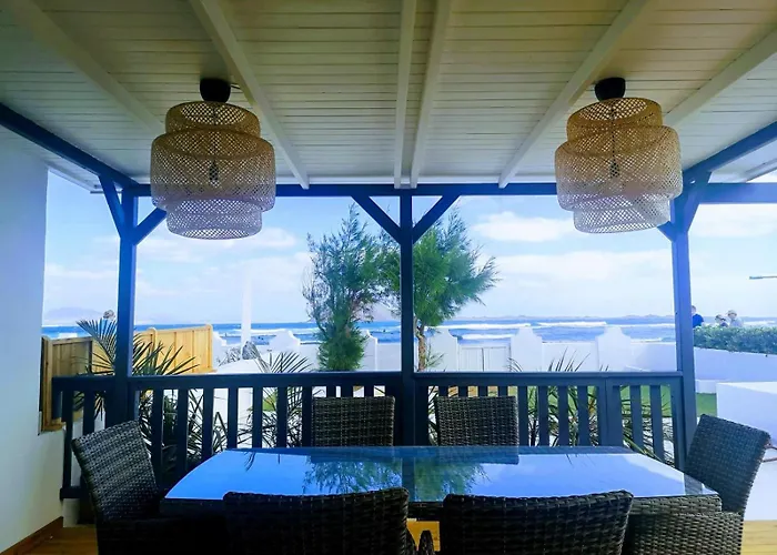 Vakantiehuis Dalia House, Frontbeach, Piscina,