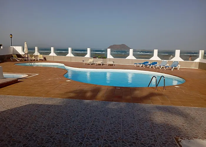 Dalia House, Frontbeach, Piscina, Vakantiehuis *