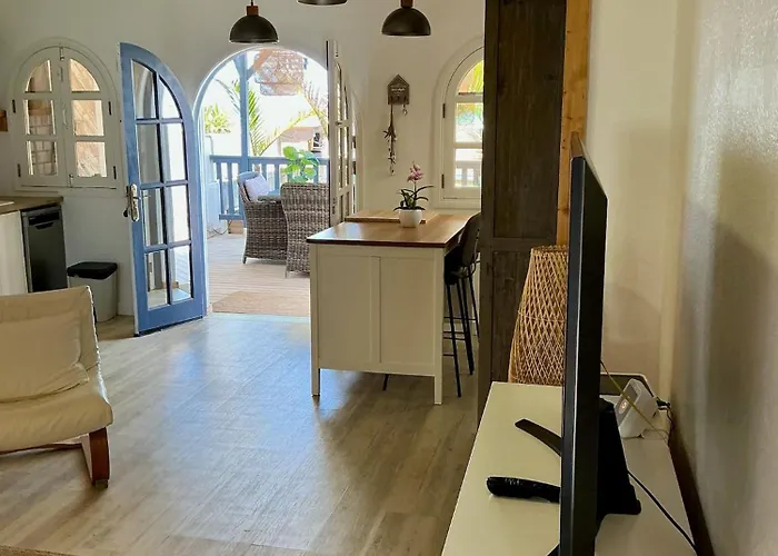 Dalia House, Frontbeach, Piscina,