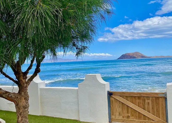 Dalia House, Frontbeach, Piscina,