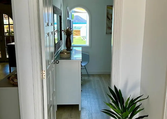 Vakantiehuis Dalia House, Frontbeach, Piscina,