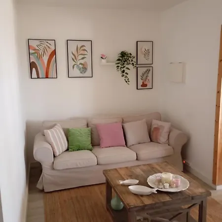 Casa Dalia, Frontbeach, Piscina, Holiday home *