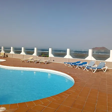 Dalia House, Frontbeach, Piscina, *